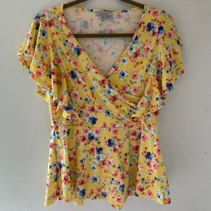NWOT Boutique White Birch Floral Peplum Top